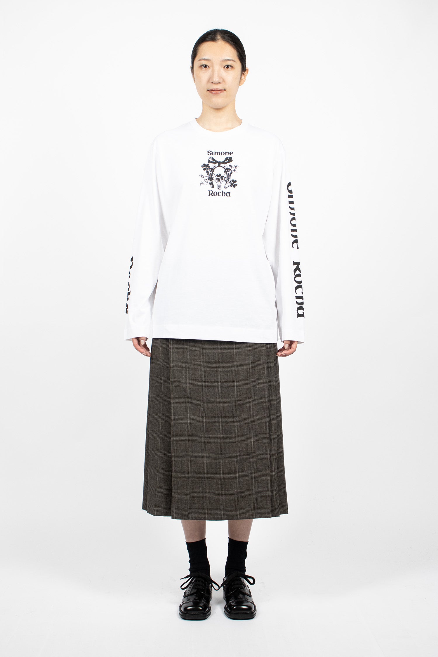 Coming Up Roses Print Long Sleeve T-Shirt White/Black