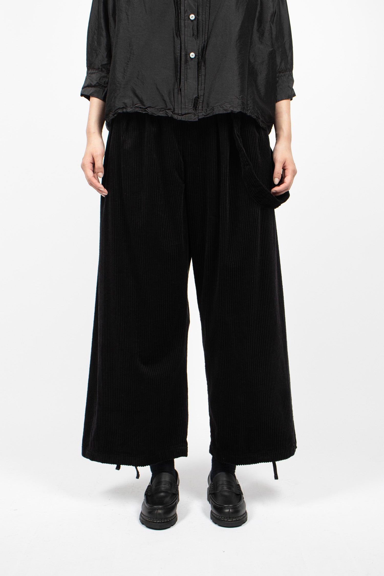 Balloon Pants Black Corduroy