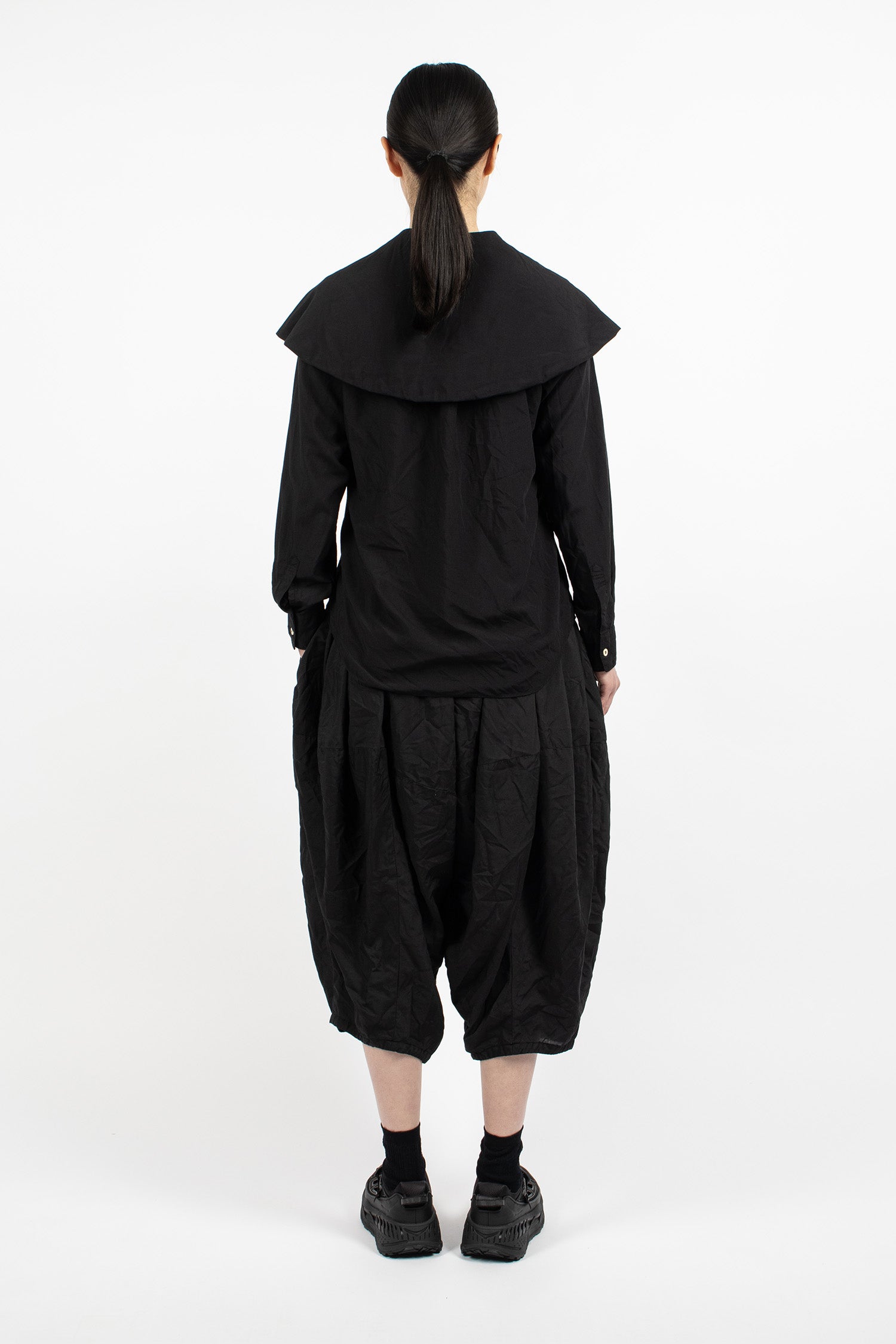 Cropped Balloon Pants Black