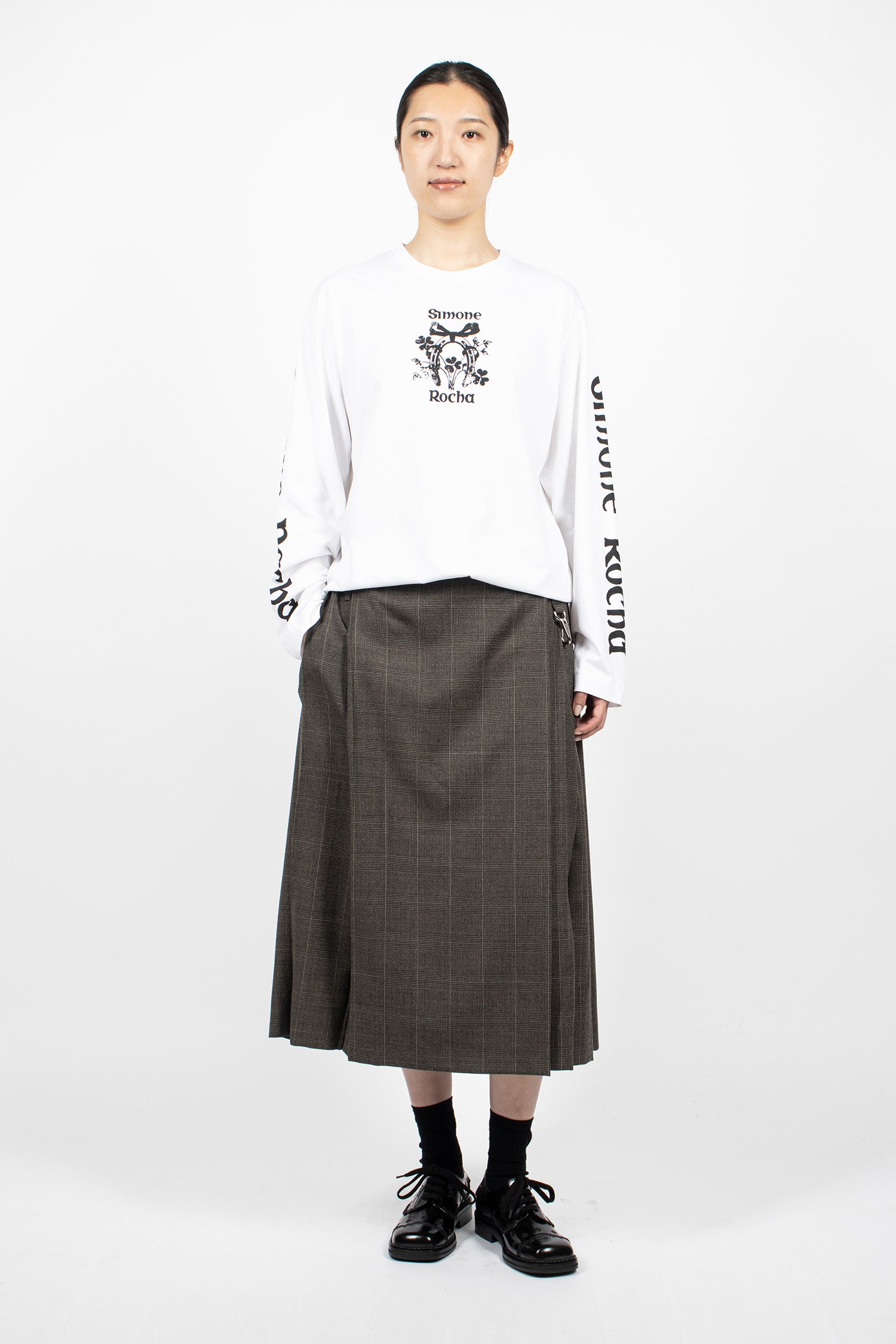 Coming Up Roses Print Long Sleeve T-Shirt White/Black