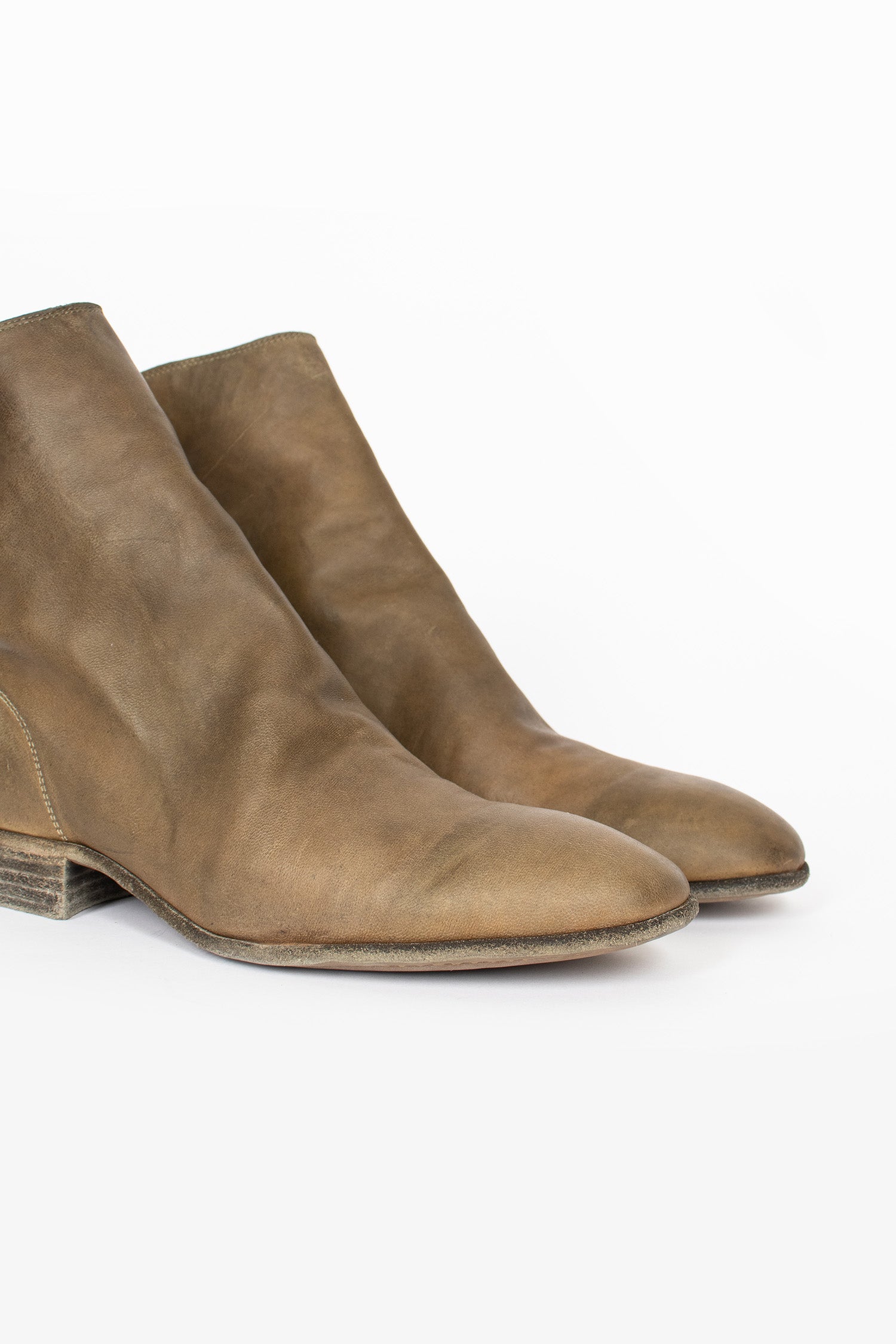 596 Full Grain Back Zip Ankle Boots CV177T Olive